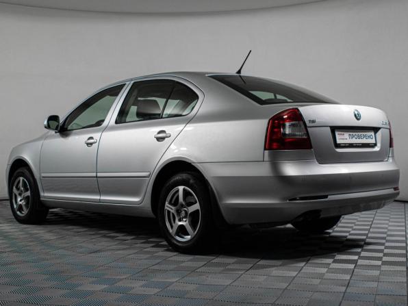Skoda Octavia II (A5) Рестайлинг с пробегом 2012 года, цена 760 000 рублей, 224431 км, лифтбек, Автокод Объявления