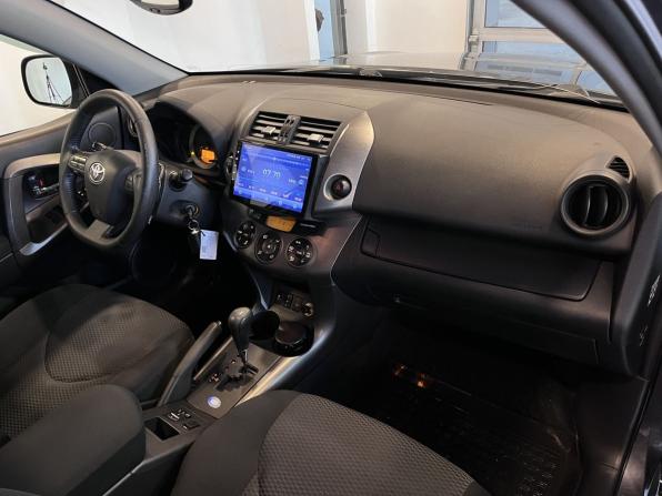 Toyota RAV4 III (XA30) Рестайлинг с пробегом 2012 года, цена 1 367 000 рублей, 243471 км, внедорожник, Автокод Объявления