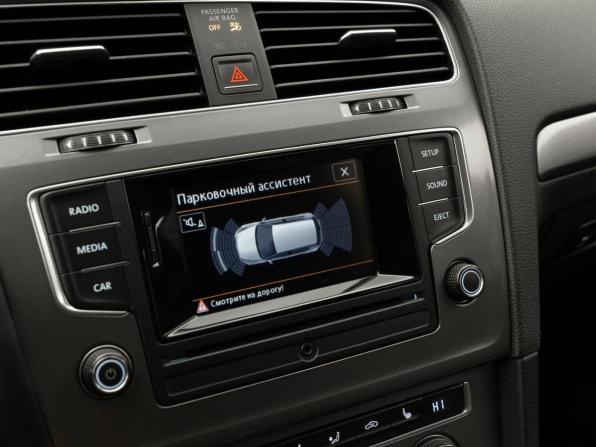 Volkswagen Golf VII с пробегом 2015 года, цена 1 140 000 рублей, 258514 км, хэтчбек, Автокод Объявления