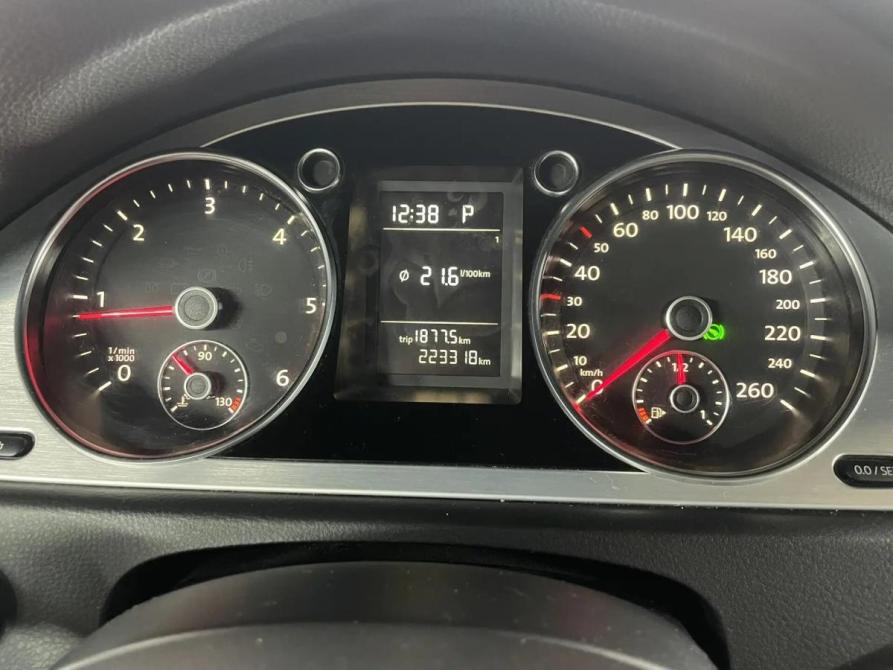 Volkswagen Passat B6 Санкт-Петербург  - изображение 14