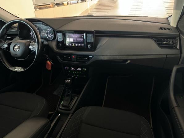 Skoda Rapid II с пробегом 2021 года, цена 1 560 000 рублей, 83869 км, лифтбек, Автокод Объявления
