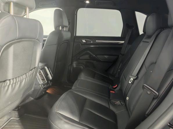 Porsche Cayenne II (958) с пробегом 2014 года, цена 2 370 000 рублей, 183938 км, внедорожник, Автокод Объявления
