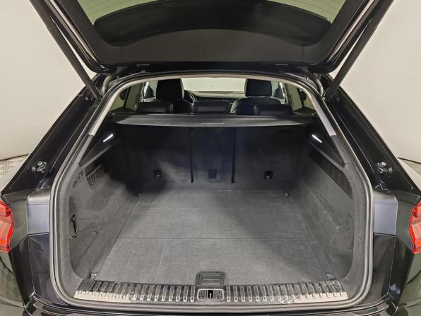 Audi Q8 I (4M) с пробегом 2019 года, цена 6 399 000 рублей, 87926 км, внедорожник, Автокод Объявления