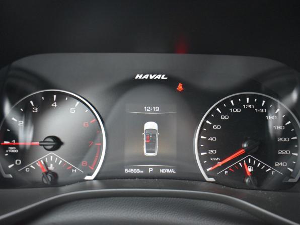 Haval Jolion I Рестайлинг с пробегом 2023 года, цена 1 949 000 рублей, 54400 км, внедорожник, Автокод Объявления
