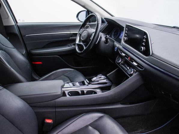 Hyundai Sonata VIII (DN8) с пробегом 2021 года, цена 2 044 000 рублей, 78671 км, седан, Автокод Объявления