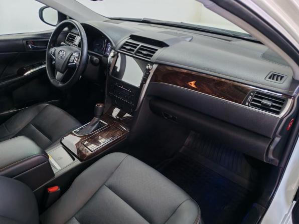Toyota Camry VII (XV50) Рестайлинг 2 с пробегом 2017 года, цена 2 540 000 рублей, 101890 км, седан, Автокод Объявления