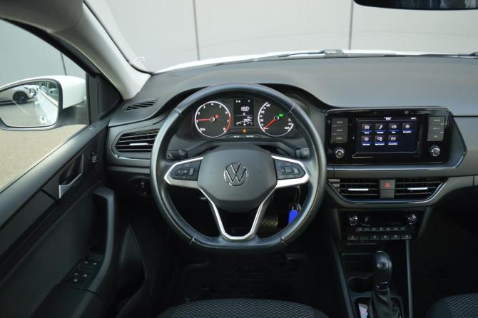 Volkswagen Polo VI с пробегом 2021 года, цена 1 650 000 рублей, 38807 км, лифтбек, Автокод Объявления