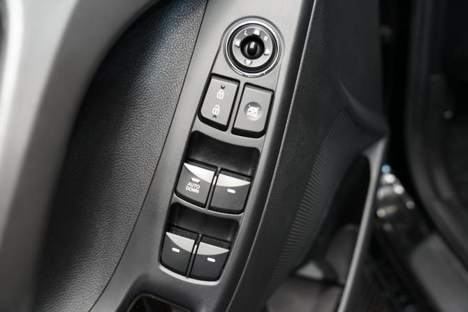 Hyundai Elantra V (MD) с пробегом 2013 года, цена 1 190 000 рублей, 212888 км, седан, Автокод Объявления