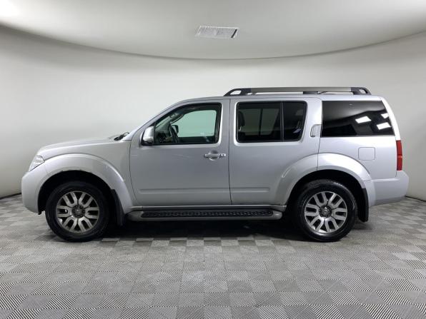 Nissan Pathfinder III Рестайлинг с пробегом 2010 года, цена 1 628 000 рублей, 177000 км, внедорожник, Автокод Объявления