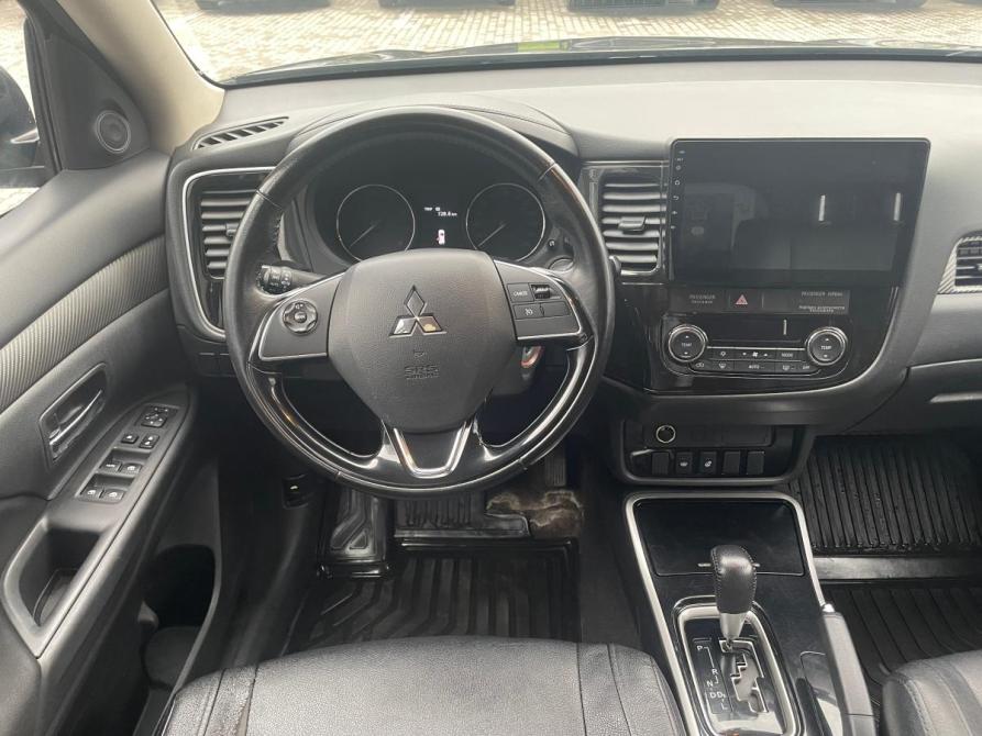 Mitsubishi Outlander III Рестайлинг 2 Череповец  - изображение 10
