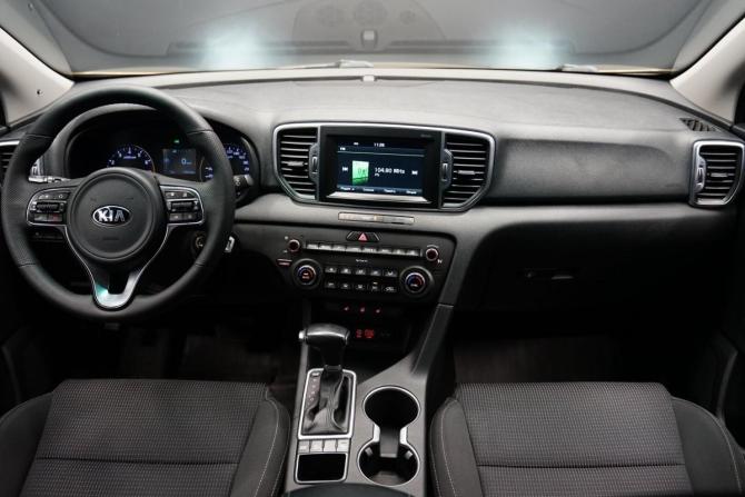 Kia Sportage IV с пробегом 2016 года, цена 1 940 000 рублей, 172000 км, внедорожник, Автокод Объявления