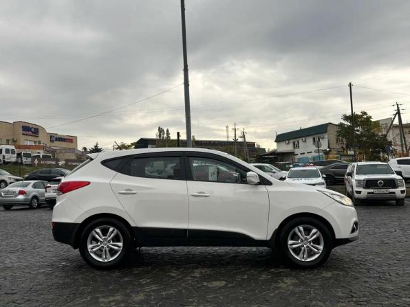 Hyundai ix35 I с пробегом 2012 года, цена 1 090 000 рублей, 213873 км, внедорожник, Автокод Объявления