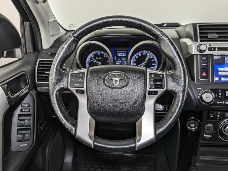 Toyota Land Cruiser Prado 150 Series Рестайлинг 1 Москва  - изображение 22