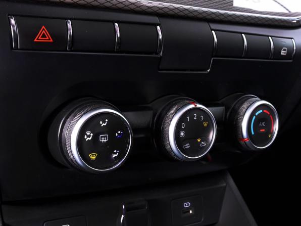 Lada (ВАЗ) Vesta I Рестайлинг (NG) с пробегом 2023 года, цена 1 180 000 рублей, 71600 км, седан, Автокод Объявления