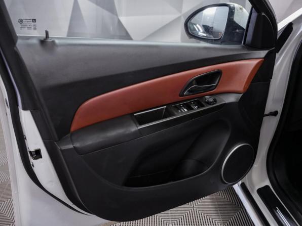 Chevrolet Cruze I с пробегом 2012 года, цена 750 000 рублей, 208000 км, седан, Автокод Объявления