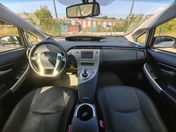 Toyota Prius III Рестайлинг (XW30) с пробегом 2012 года, цена 999 000 рублей, 160000 км, лифтбек, Автокод Объявления