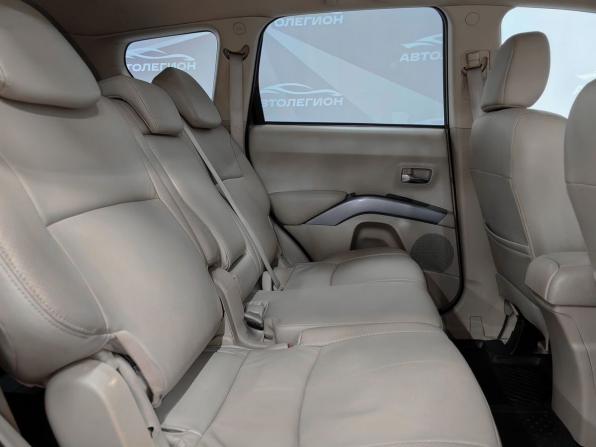 Peugeot 4007 с пробегом 2010 года, цена 1 350 000 рублей, 137300 км, внедорожник, Автокод Объявления
