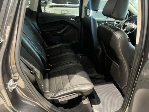Ford Kuga II с пробегом 2016 года, цена 1 599 000 рублей, 107000 км, внедорожник, Автокод Объявления