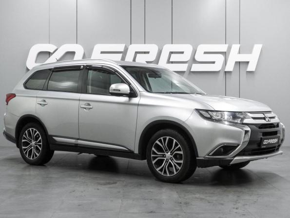 Mitsubishi Outlander III Рестайлинг 2 с пробегом 2016 года, цена 1 599 000 рублей, 222234 км, внедорожник, Автокод Объявления