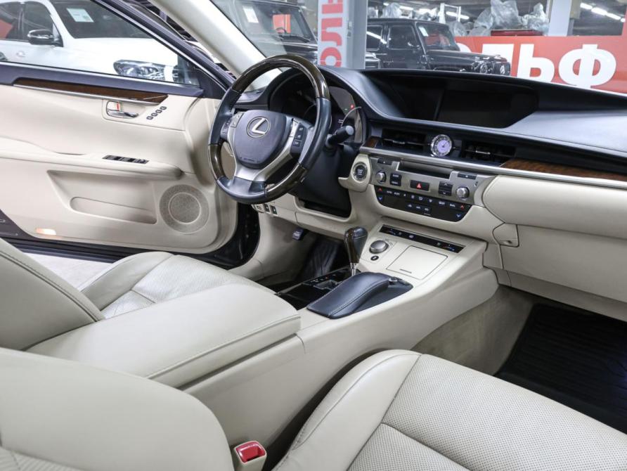 Lexus ES VI Москва  - изображение 13