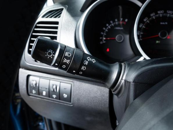 Kia Venga I с пробегом 2013 года, цена 799 000 рублей, 272302 км, компактвэн, Автокод Объявления