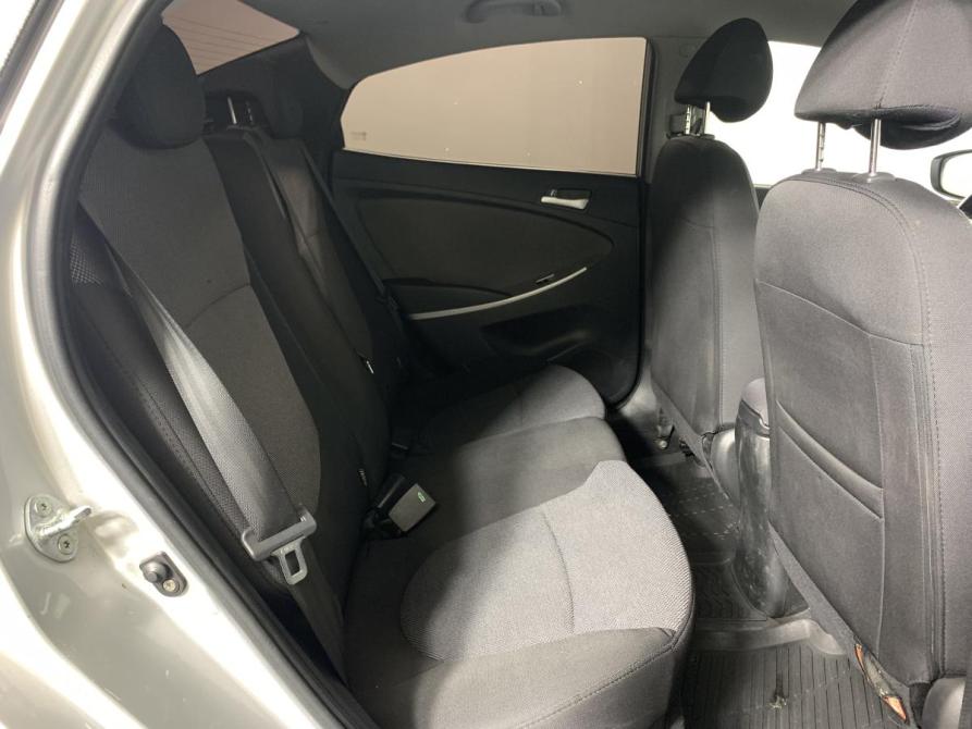Hyundai Solaris I Москва  - изображение 17