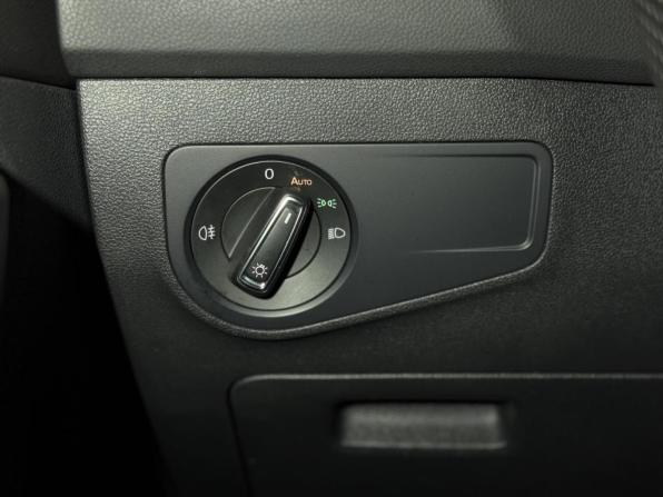Volkswagen Tiguan II Рестайлинг с пробегом 2021 года, цена 2 970 000 рублей, 97359 км, внедорожник, Автокод Объявления
