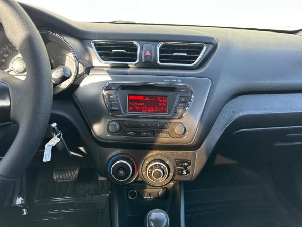 Kia Rio III с пробегом 2012 года, цена 745 000 рублей, 157862 км, седан, Автокод Объявления
