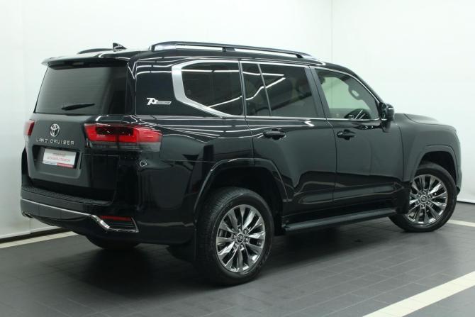 Toyota Land Cruiser 300 Series с пробегом 2021 года, цена 11 490 000 рублей, 15197 км, внедорожник, Автокод Объявления