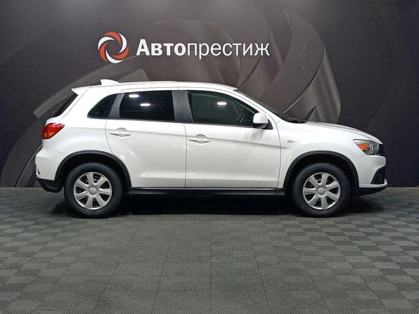 Mitsubishi ASX I Рестайлинг 2 с пробегом 2018 года, цена 1 562 000 рублей, 84000 км, внедорожник, Автокод Объявления