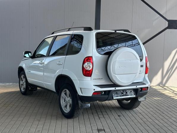 Chevrolet Niva I Рестайлинг с пробегом 2018 года, цена 770 000 рублей, 115119 км, внедорожник, Автокод Объявления