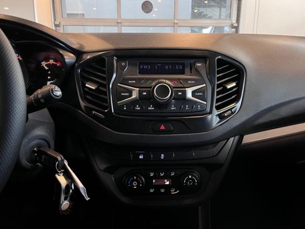 Lada (ВАЗ) Vesta I с пробегом 2020 года, цена 947 000 рублей, 120268 км, универсал, Автокод Объявления