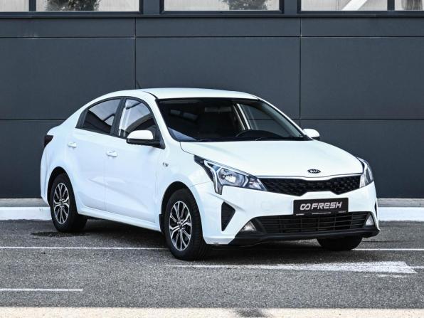 Kia Rio IV Рестайлинг с пробегом 2020 года, цена 1 479 000 рублей, 99678 км, седан, Автокод Объявления