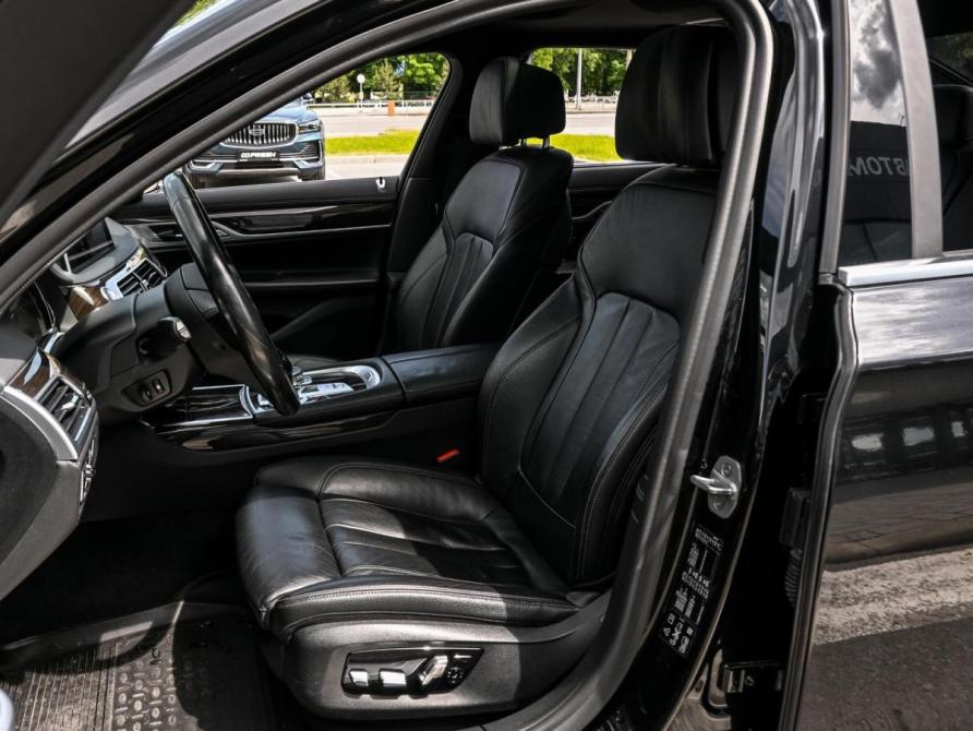 BMW 7 серии VI (G11/G12) Волгоград  - изображение 10