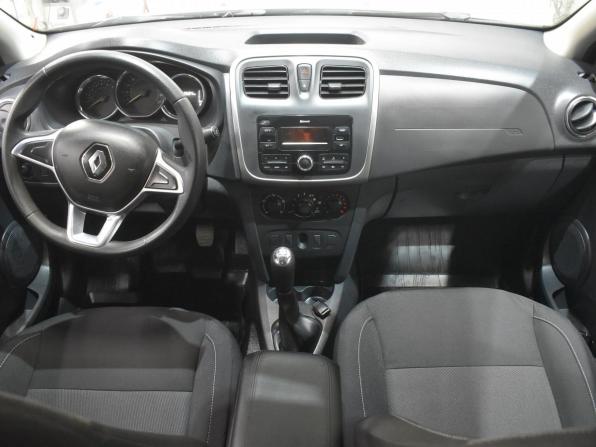 Renault Logan II Рестайлинг с пробегом 2019 года, цена 890 000 рублей, 123683 км, седан, Автокод Объявления