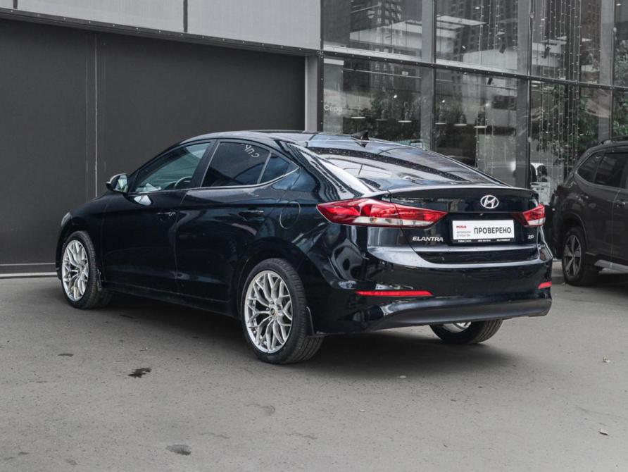 Hyundai Elantra VI (AD) Москва  - изображение 6