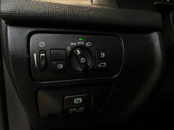 Volvo XC60 I с пробегом 2012 года, цена 1 000 000 рублей, 179581 км, внедорожник, Автокод Объявления
