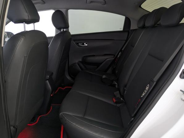 Kia Rio IV Рестайлинг с пробегом 2021 года, цена 1 781 000 рублей, 96650 км, седан, Автокод Объявления