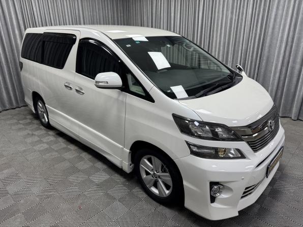 Toyota Vellfire I с пробегом 2011 года, цена 2 650 000 рублей, 190113 км, минивэн, Автокод Объявления