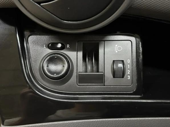 Chevrolet Spark III с пробегом 2013 года, цена 629 000 рублей, 83304 км, хэтчбек, Автокод Объявления