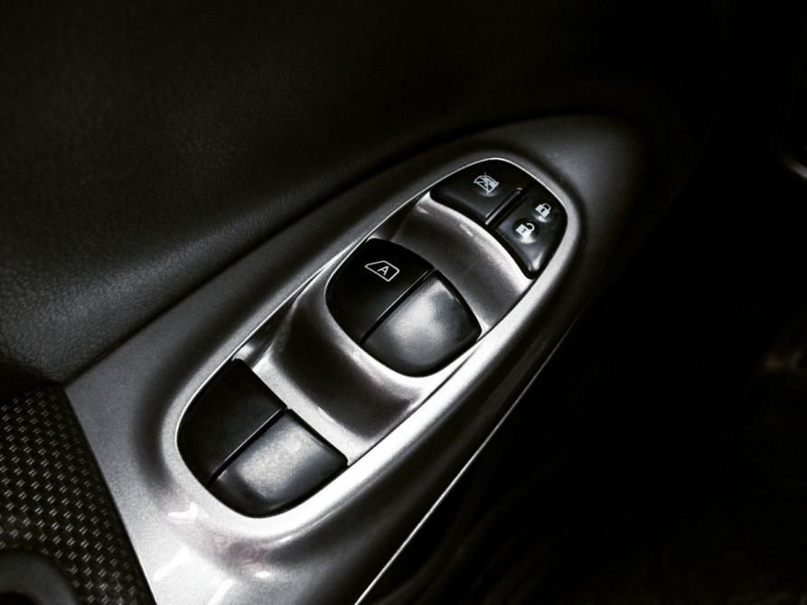Nissan Juke I Екатеринбург  - изображение 12