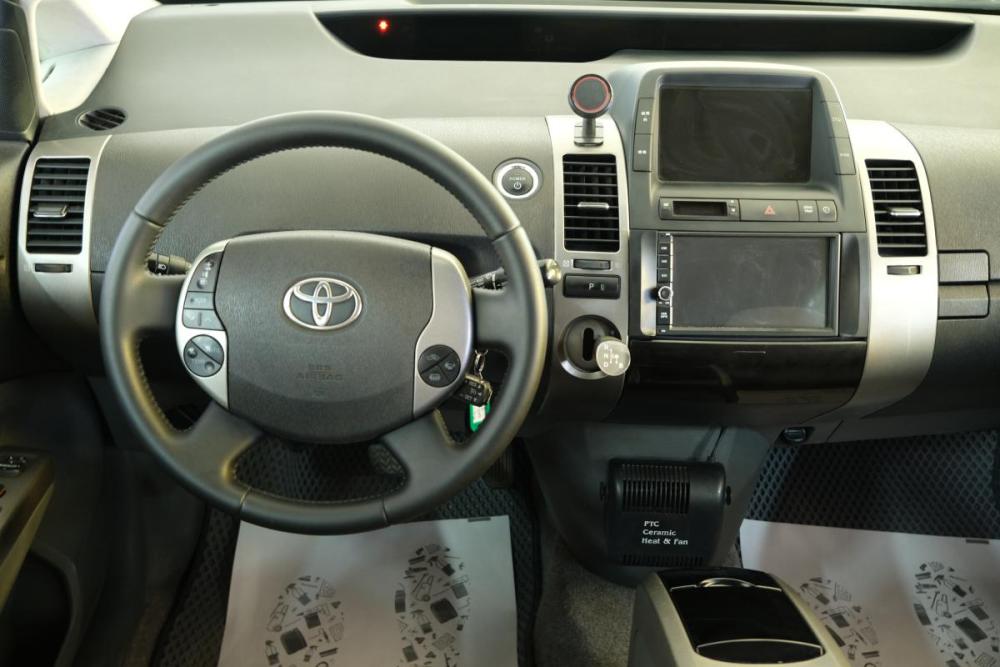Toyota Prius II Рестайлинг (XW20) Омск  - изображение 10