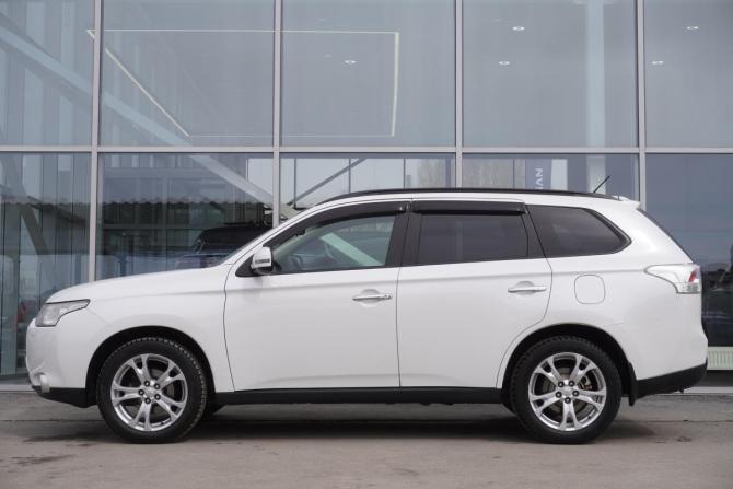 Mitsubishi Outlander III с пробегом 2012 года, цена 1 570 000 рублей, 158992 км, внедорожник, Автокод Объявления
