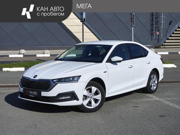 Skoda Octavia IV (A8) с пробегом 2021 года, цена 2 391 000 рублей, 53798 км, лифтбек, Автокод Объявления