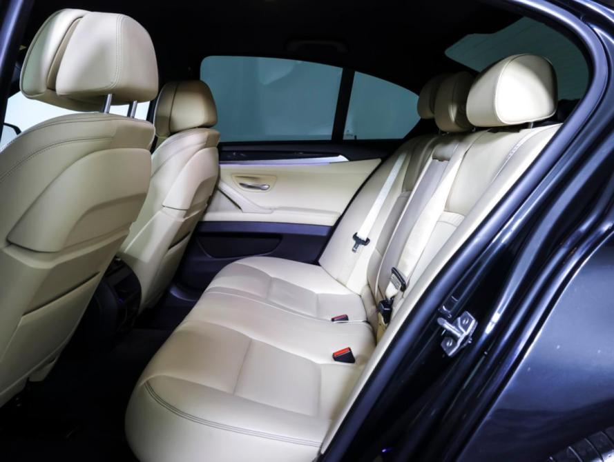 BMW 5 серии VI (F10/F11/F07) Рестайлинг Москва  - изображение 11