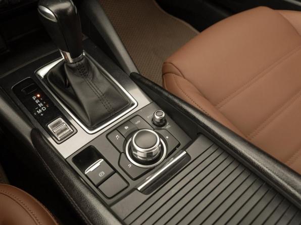 Mazda 6 III (GJ) Рестайлинг с пробегом 2016 года, цена 1 890 000 рублей, 161769 км, седан, Автокод Объявления