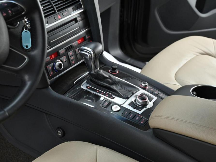 Audi Q7 I (4L) Рестайлинг Москва  - изображение 12