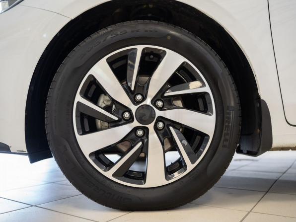 Kia Cerato IV с пробегом 2019 года, цена 1 890 000 рублей, 128435 км, седан, Автокод Объявления