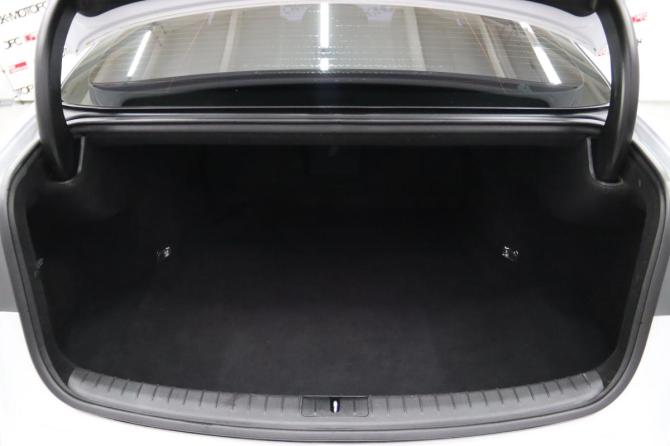 Hyundai Genesis II с пробегом 2015 года, цена 1 995 950 рублей, 178367 км, седан, Автокод Объявления