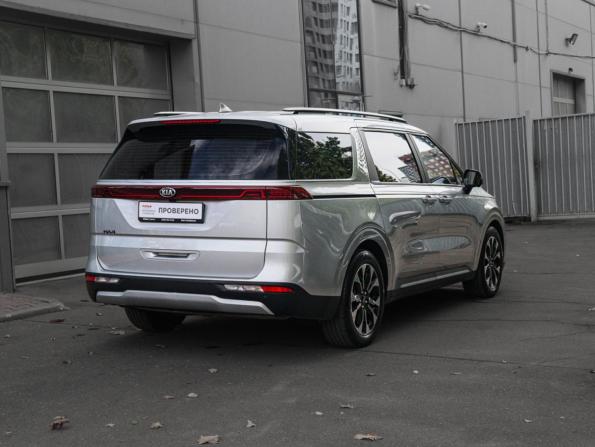 Kia Carnival IV с пробегом 2020 года, цена 3 550 000 рублей, 52101 км, минивэн, Автокод Объявления
